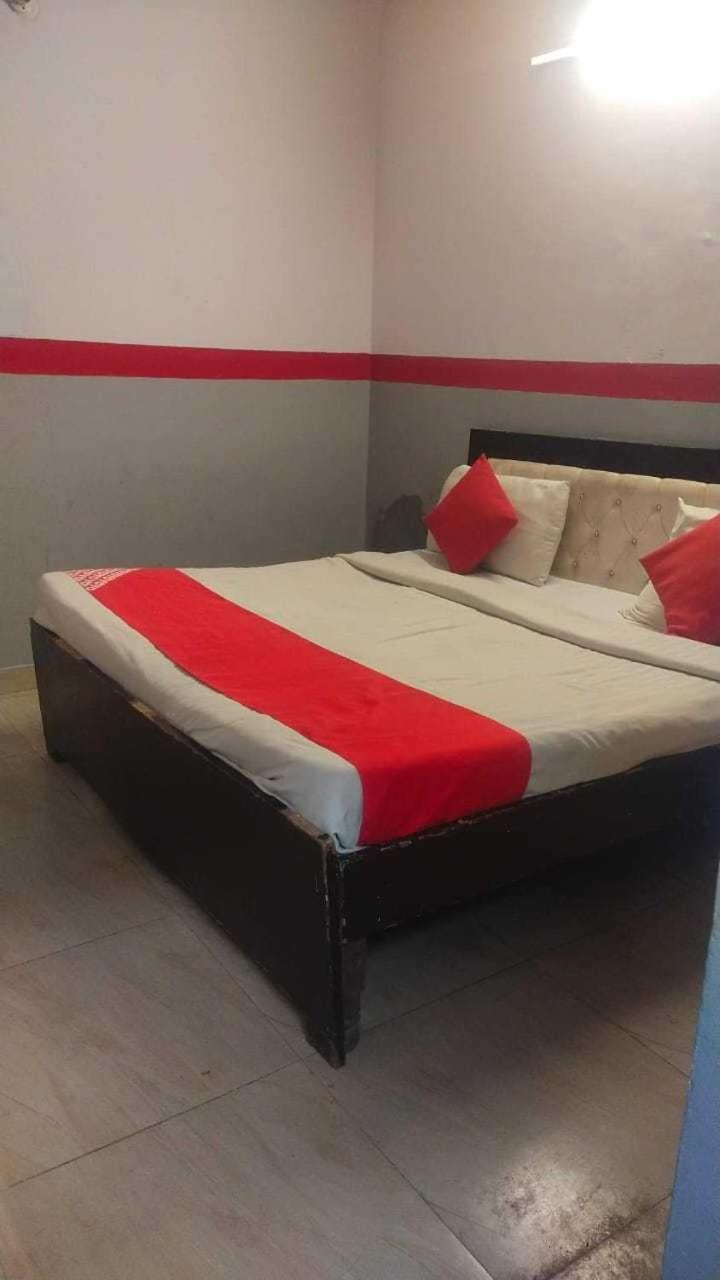 Hotel O Kl Khari Near Ashoka Park Mein Metro New Delhi Exterior photo